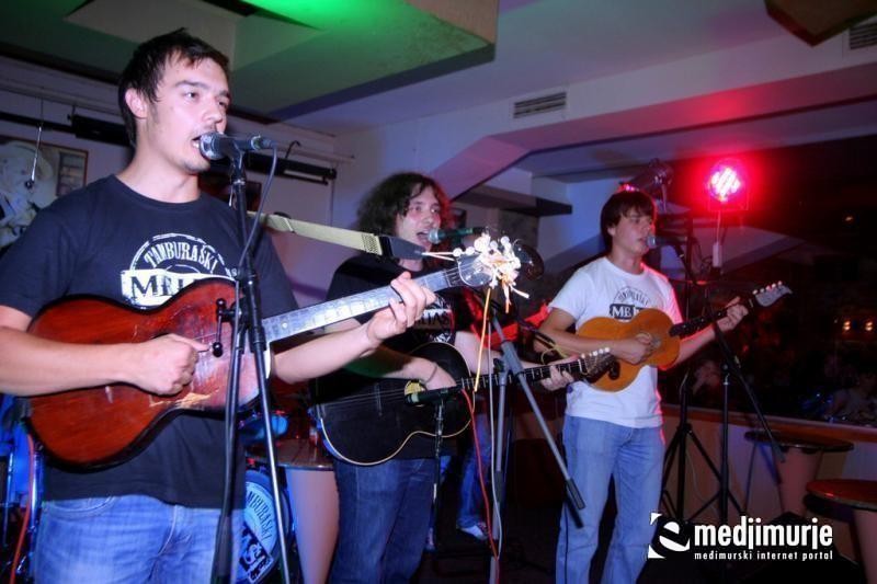 U RIKVERC PETKOM Pune čakovečke ulice i fešta u Paladinu uz Mejaše (48)