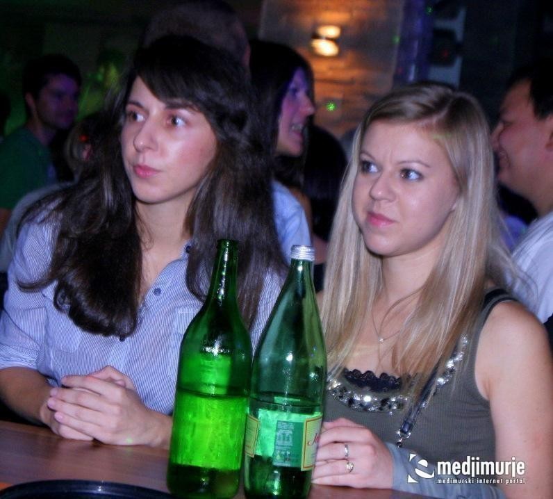 U RIKVERC PETKOM Pune čakovečke ulice i fešta u Paladinu uz Mejaše (55)