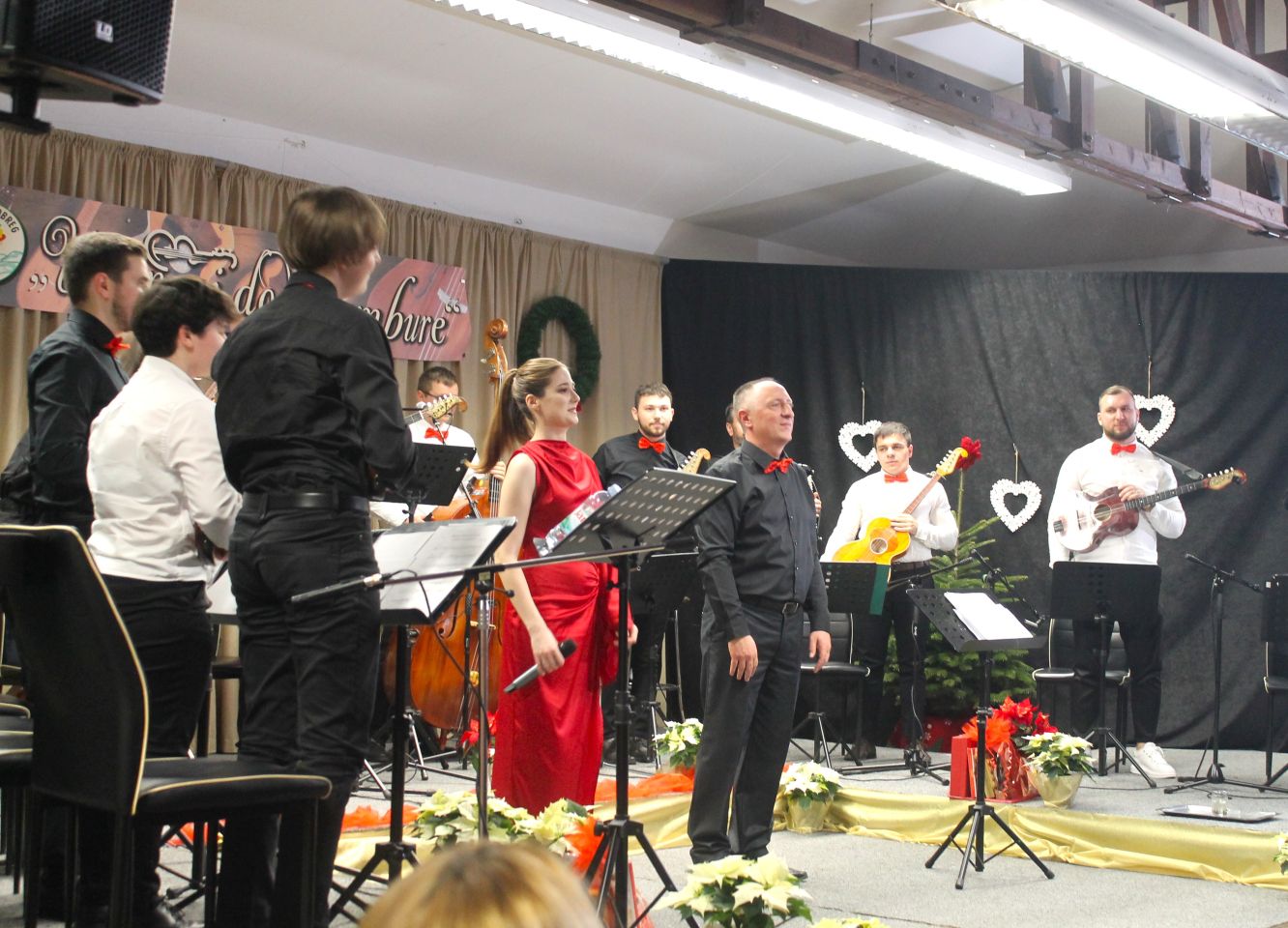 ‘U SAN MI DOĐU TAMBURE’ Četvrti samostalni koncert uz emocije, tradiciju i gromoglasan pljesak (27) ‘U SAN MI DOĐU TAMBURE’ Četvrti samostalni koncert uz emocije, tradiciju i gromoglasan pljesak (27)