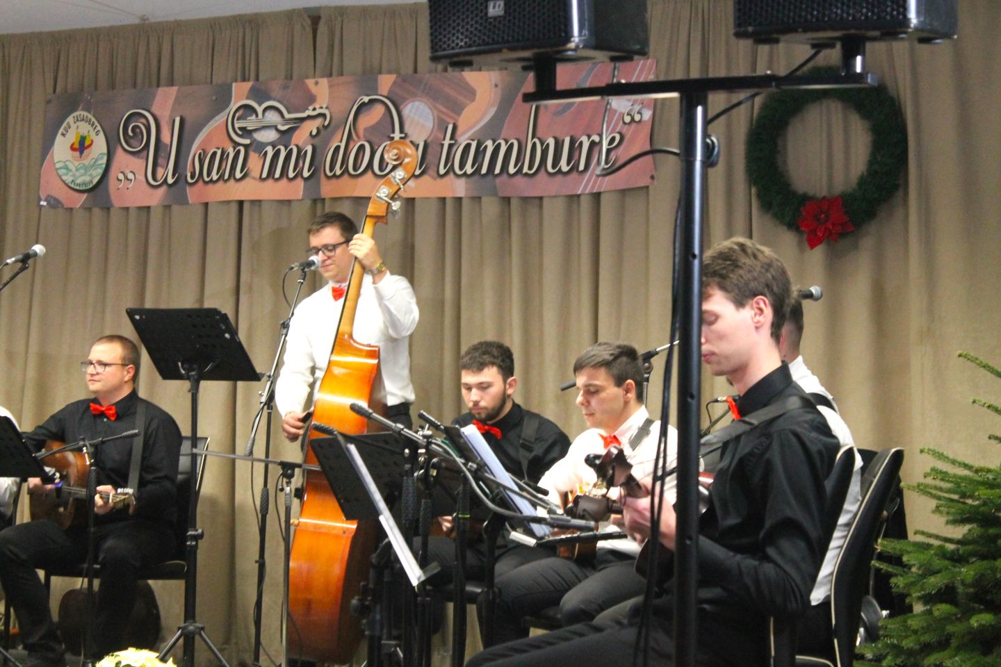 ‘U SAN MI DOĐU TAMBURE’ Četvrti samostalni koncert uz emocije, tradiciju i gromoglasan pljesak (30) ‘U SAN MI DOĐU TAMBURE’ Četvrti samostalni koncert uz emocije, tradiciju i gromoglasan pljesak (30)