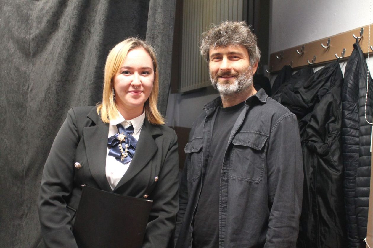 ‘U SAN MI DOĐU TAMBURE’ Četvrti samostalni koncert uz emocije, tradiciju i gromoglasan pljesak (59)