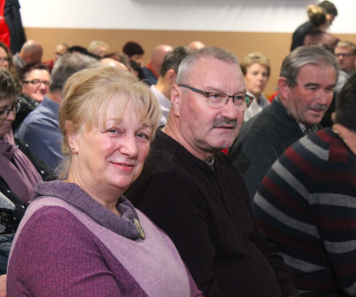 ‘U SAN MI DOĐU TAMBURE’ Četvrti samostalni koncert uz emocije, tradiciju i gromoglasan pljesak (62) ‘U SAN MI DOĐU TAMBURE’ Četvrti samostalni koncert uz emocije, tradiciju i gromoglasan pljesak (62)