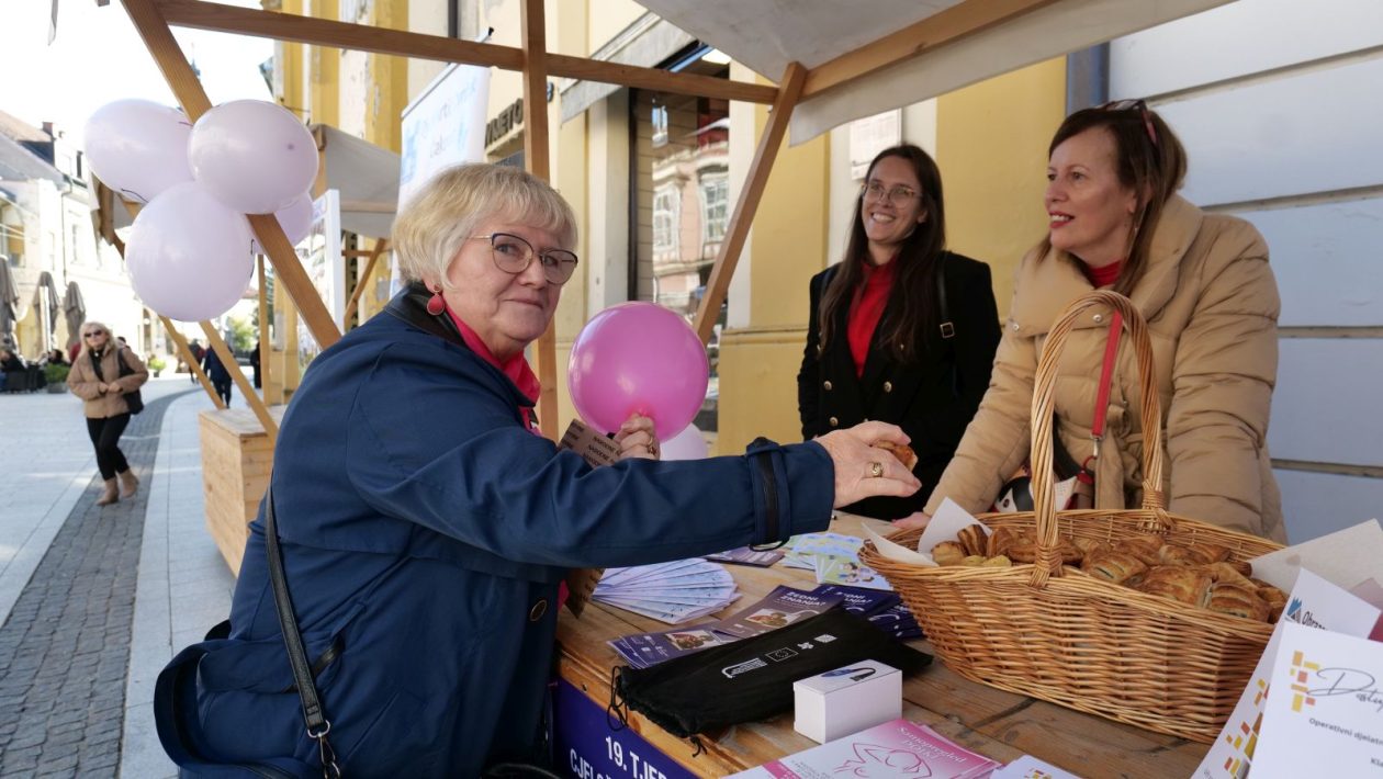 UČENJE NA ULICI Čakovčani otkrivaju znanje na Sajmu cjeloživotnog učenja (9)