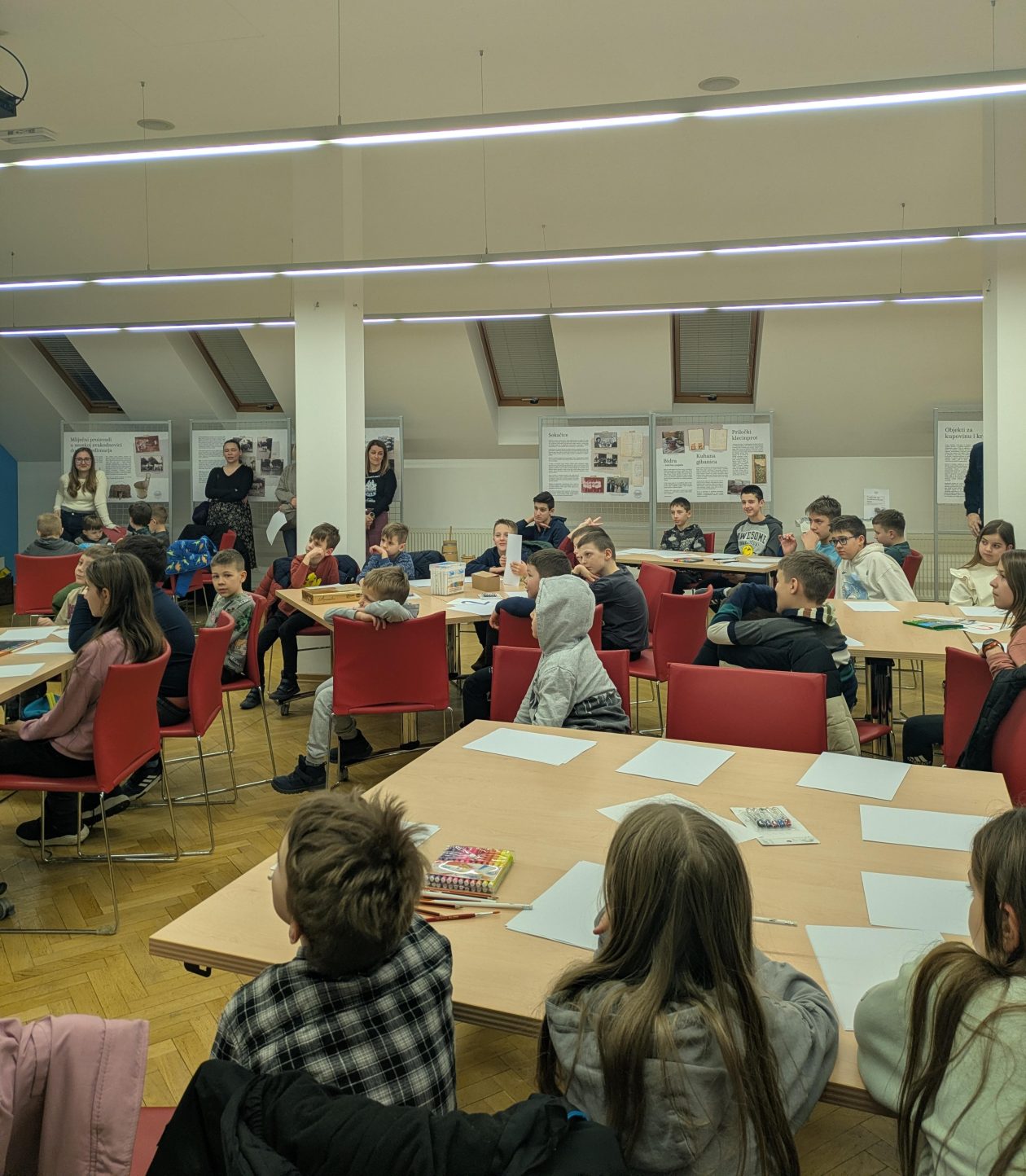 UDRUGA NEURODIVOVI predavanje Ante Radonić radionica (8)