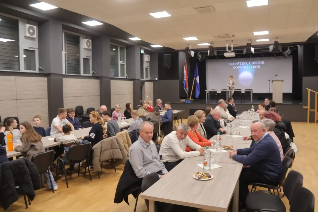 UDRUGA NOVO SELO ROK skupština (13) UDRUGA NOVO SELO ROK skupština (13)