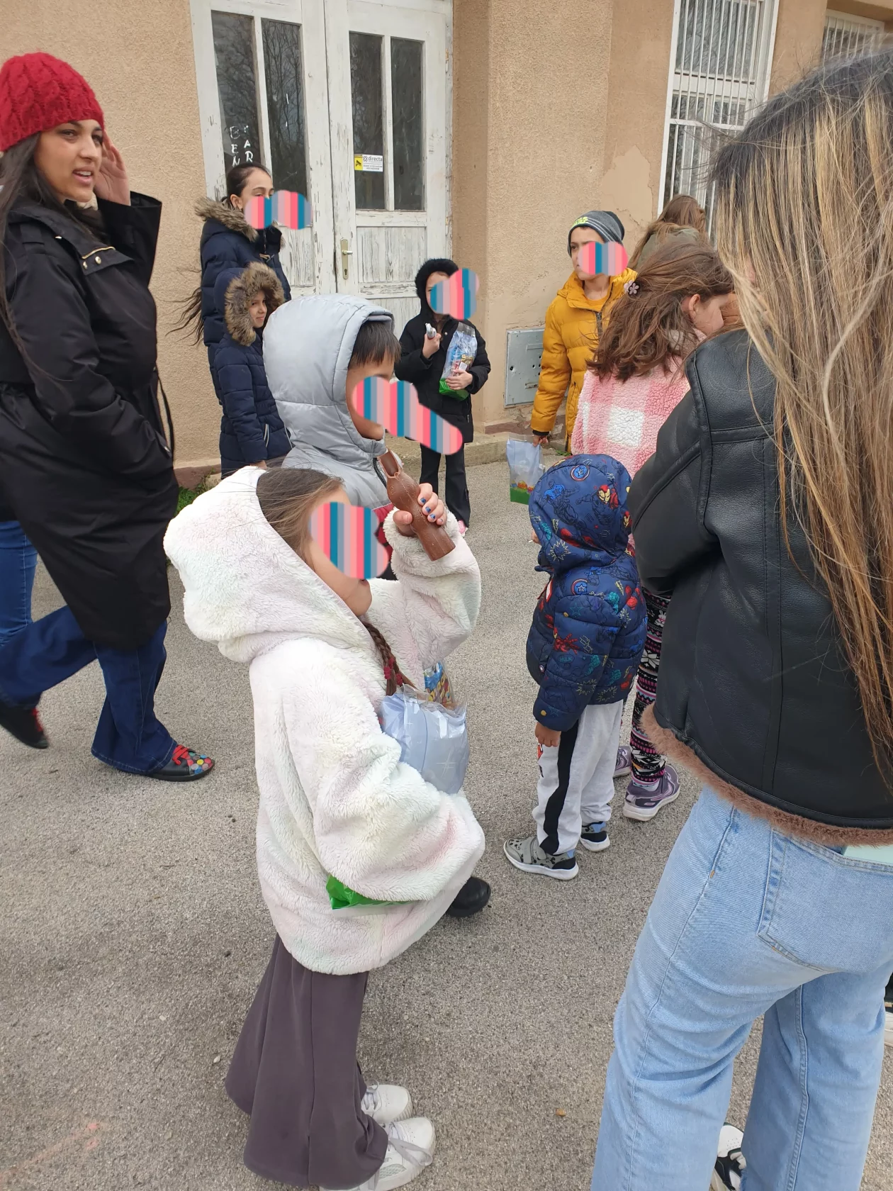 UDRUGA UDOMITELJA DJECE MEĐIMURJA – uskrsni paketići djeca uskrs vlak (5) UDRUGA UDOMITELJA DJECE MEĐIMURJA – uskrsni paketići djeca uskrs vlak (5)