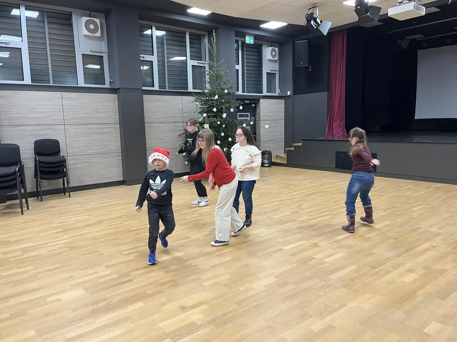 UDRUGA ZA SINDROM DOWN MŽ (9) UDRUGA ZA SINDROM DOWN MŽ (9)