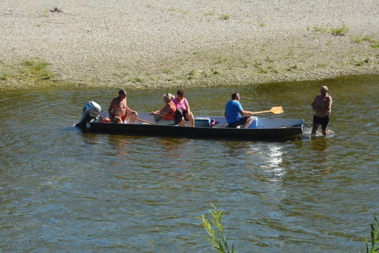 UDVDR Donja Dubrava proslavio Dan pobjede raftingom na Dravi (15) UDVDR Donja Dubrava proslavio Dan pobjede raftingom na Dravi (15)