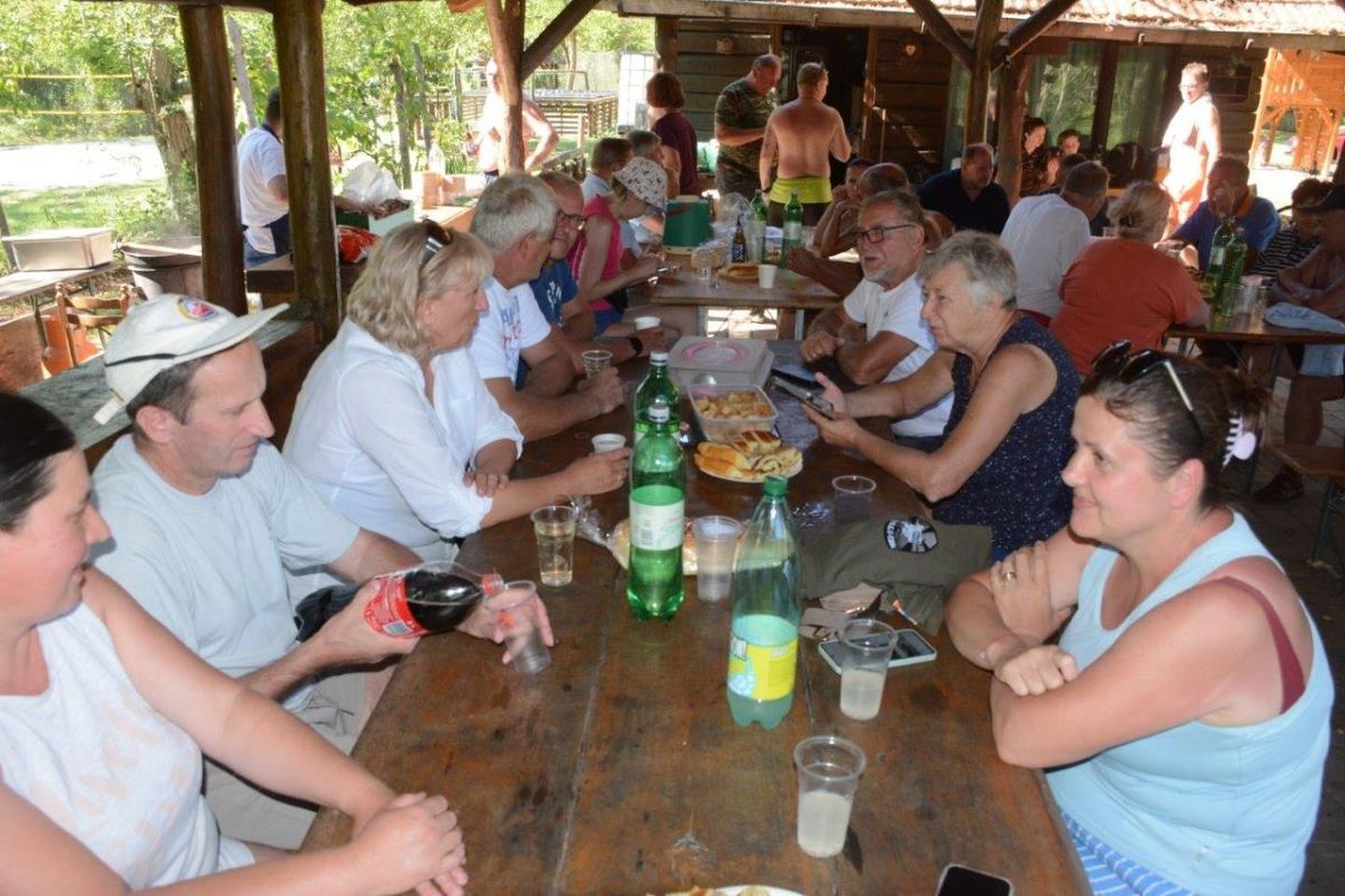 UDVDR Donja Dubrava proslavio Dan pobjede raftingom na Dravi (9)