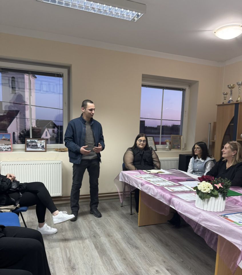 UG GARDRUŽA GARDINOVEC Marija prekupec ostaje predsjednica, odbor dobio nove članove (1) UG GARDRUŽA GARDINOVEC Marija prekupec ostaje predsjednica, odbor dobio nove članove (1)