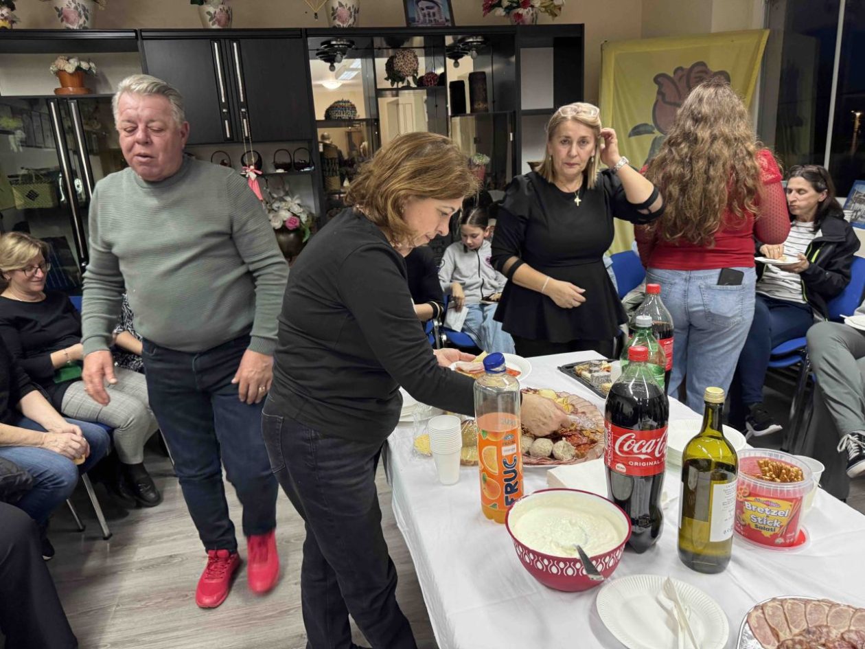 UG GARDRUŽA GARDINOVEC Marija prekupec ostaje predsjednica, odbor dobio nove članove (14) UG GARDRUŽA GARDINOVEC Marija prekupec ostaje predsjednica, odbor dobio nove članove (14)