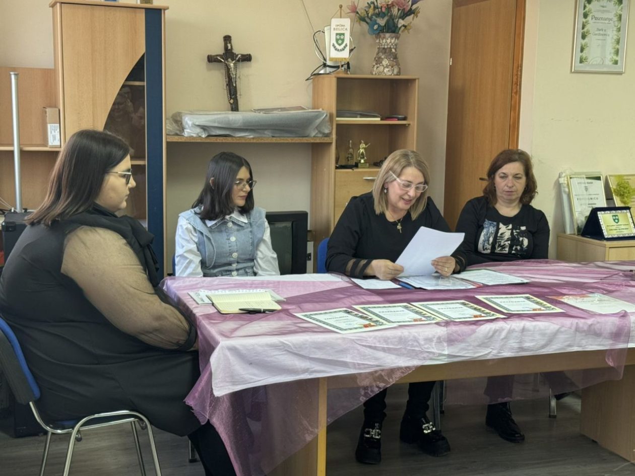 UG GARDRUŽA GARDINOVEC Marija prekupec ostaje predsjednica, odbor dobio nove članove (6) UG GARDRUŽA GARDINOVEC Marija prekupec ostaje predsjednica, odbor dobio nove članove (6)