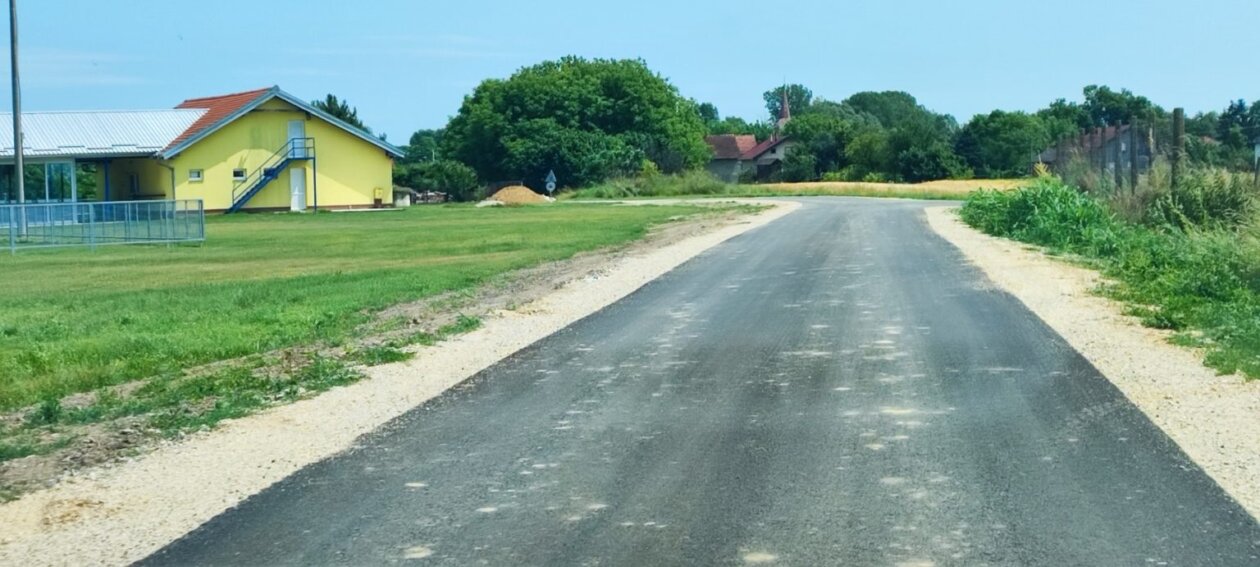 ULAGANJE U CESTE Novo Selo na Dravi dobilo nove asfaltirane prometnice (2) ULAGANJE U CESTE Novo Selo na Dravi dobilo nove asfaltirane prometnice (2)