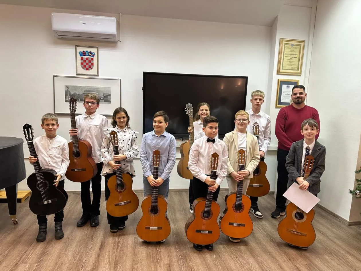 UMJETNIČKA ŠKOLA Miroslav Magdalenić (1)