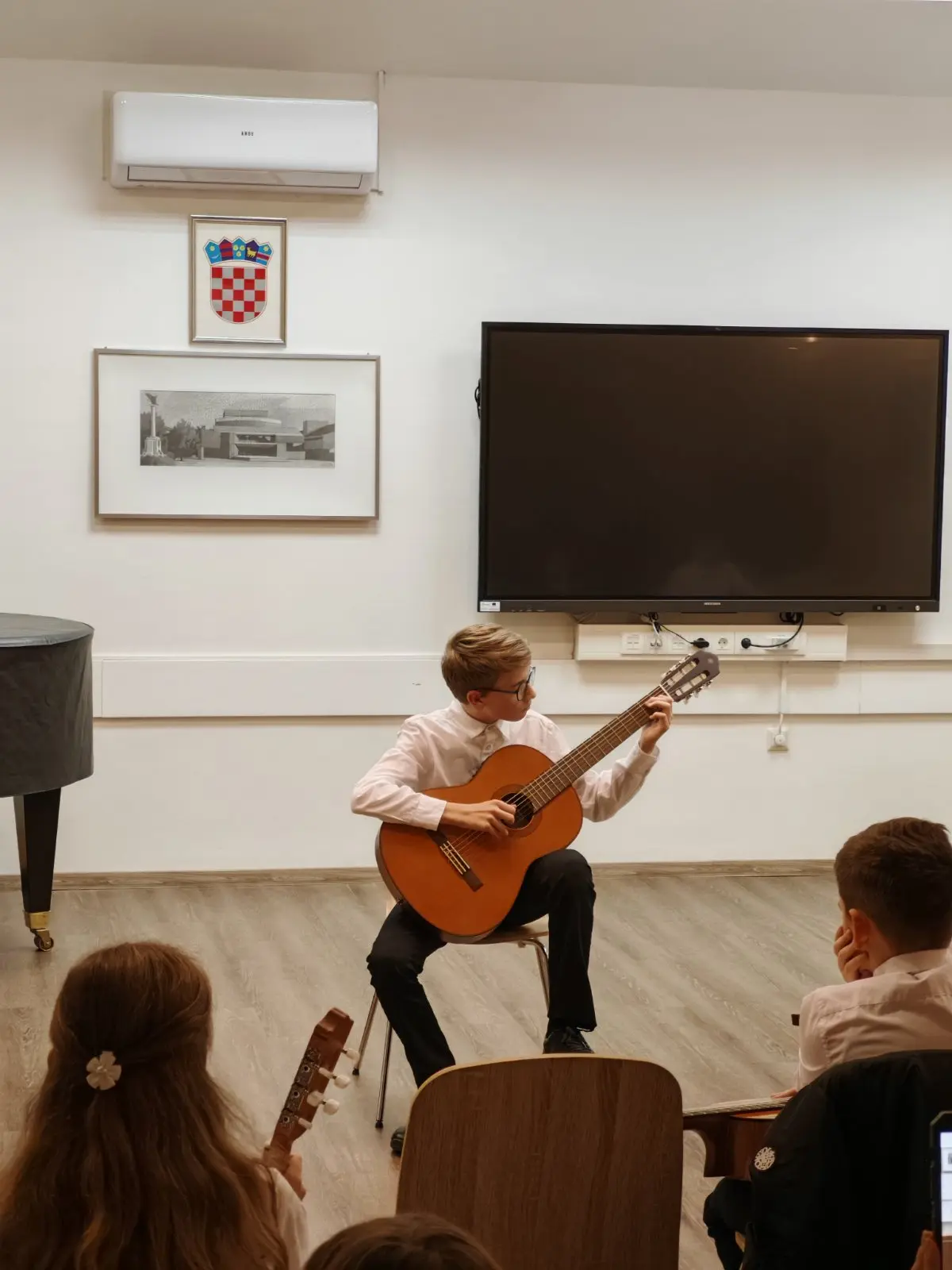 UMJETNIČKA ŠKOLA Miroslav Magdalenić (9)