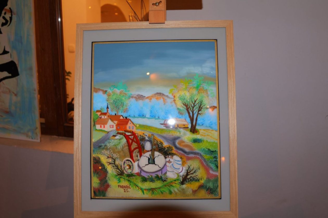 UMJETNOST I DOBROTA U Starom gradu otvorena izložba humanitarnog karaktera (7) UMJETNOST I DOBROTA U Starom gradu otvorena izložba humanitarnog karaktera (7)