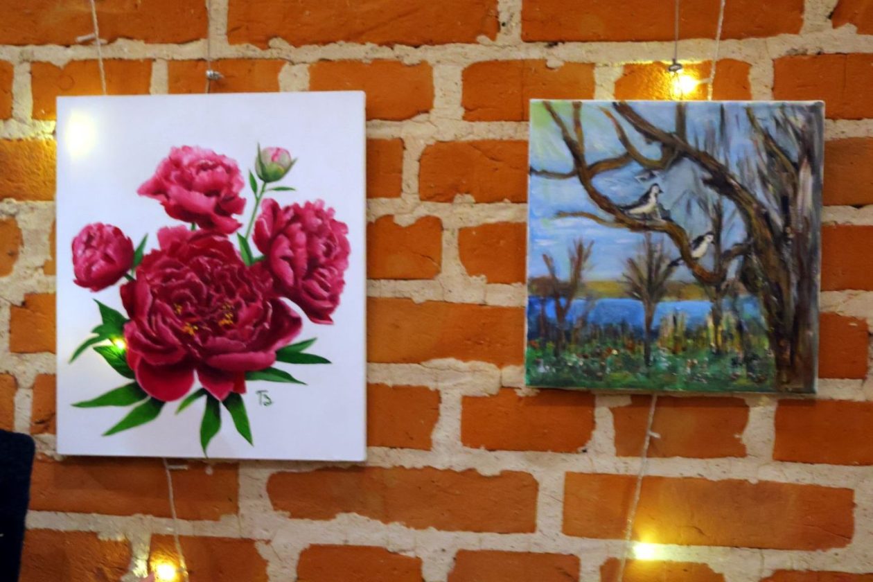 UMJETNOST I DOBROTA U Starom gradu otvorena izložba humanitarnog karaktera (9) UMJETNOST I DOBROTA U Starom gradu otvorena izložba humanitarnog karaktera (9)