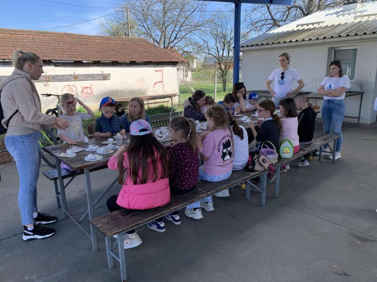 USKRSNA RADOST Lov na uskrsna jaja razveselio mališane u Donjoj Dubravi (5)