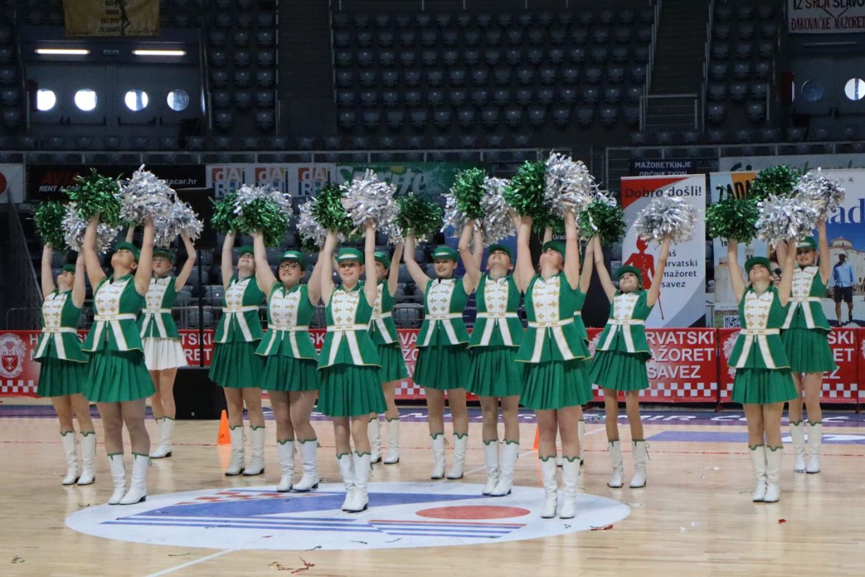 USPJEH U ZADRU Mažoretkinje Nedelišća osvojile više medalja na državnom prvenstvu (11)