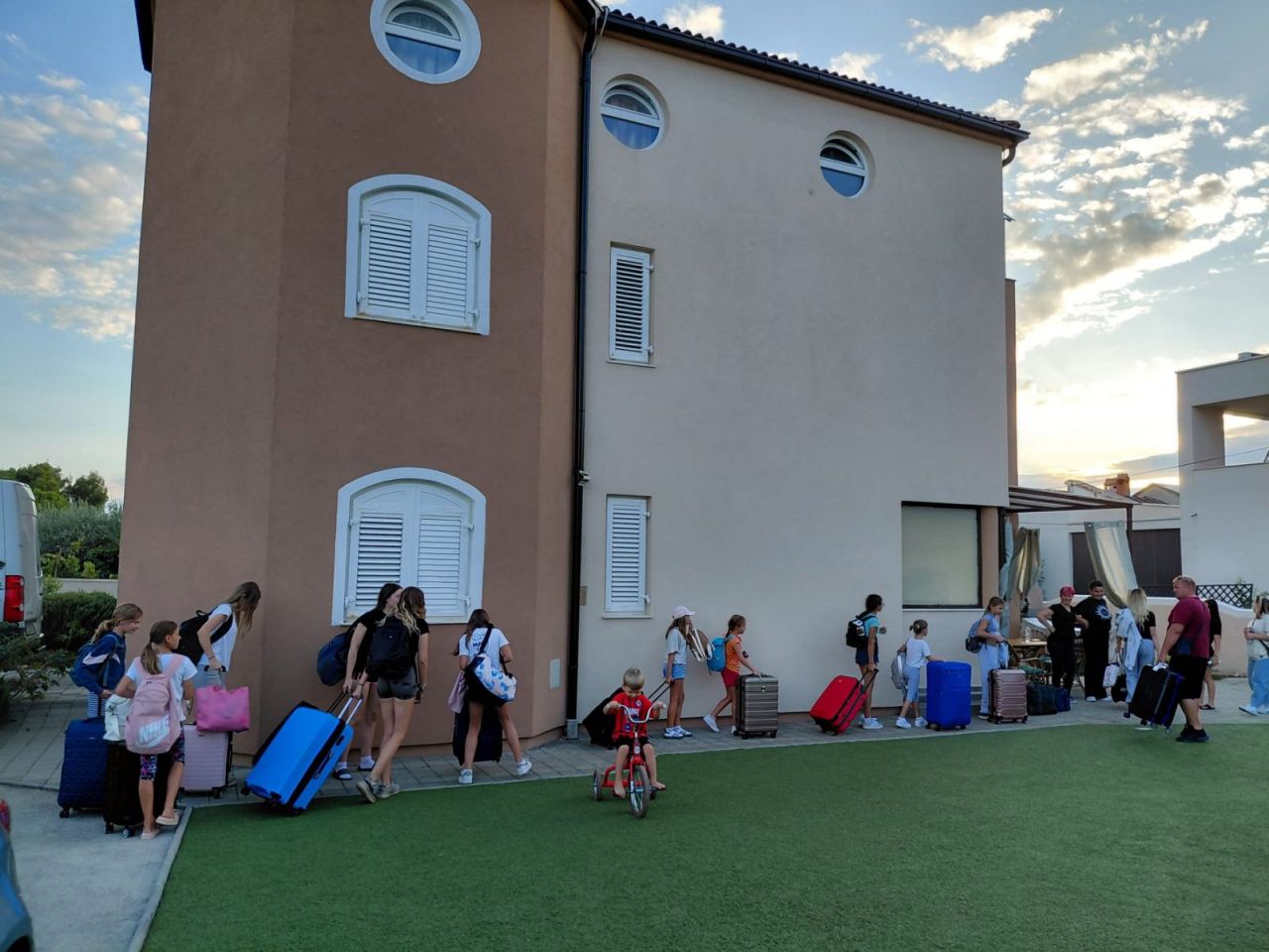 USPJEŠNE PRIPREME Gimnastičarke Nedelišća trenirale u Zadru i Vrsima-Mulu (7) USPJEŠNE PRIPREME Gimnastičarke Nedelišća trenirale u Zadru i Vrsima-Mulu (7)