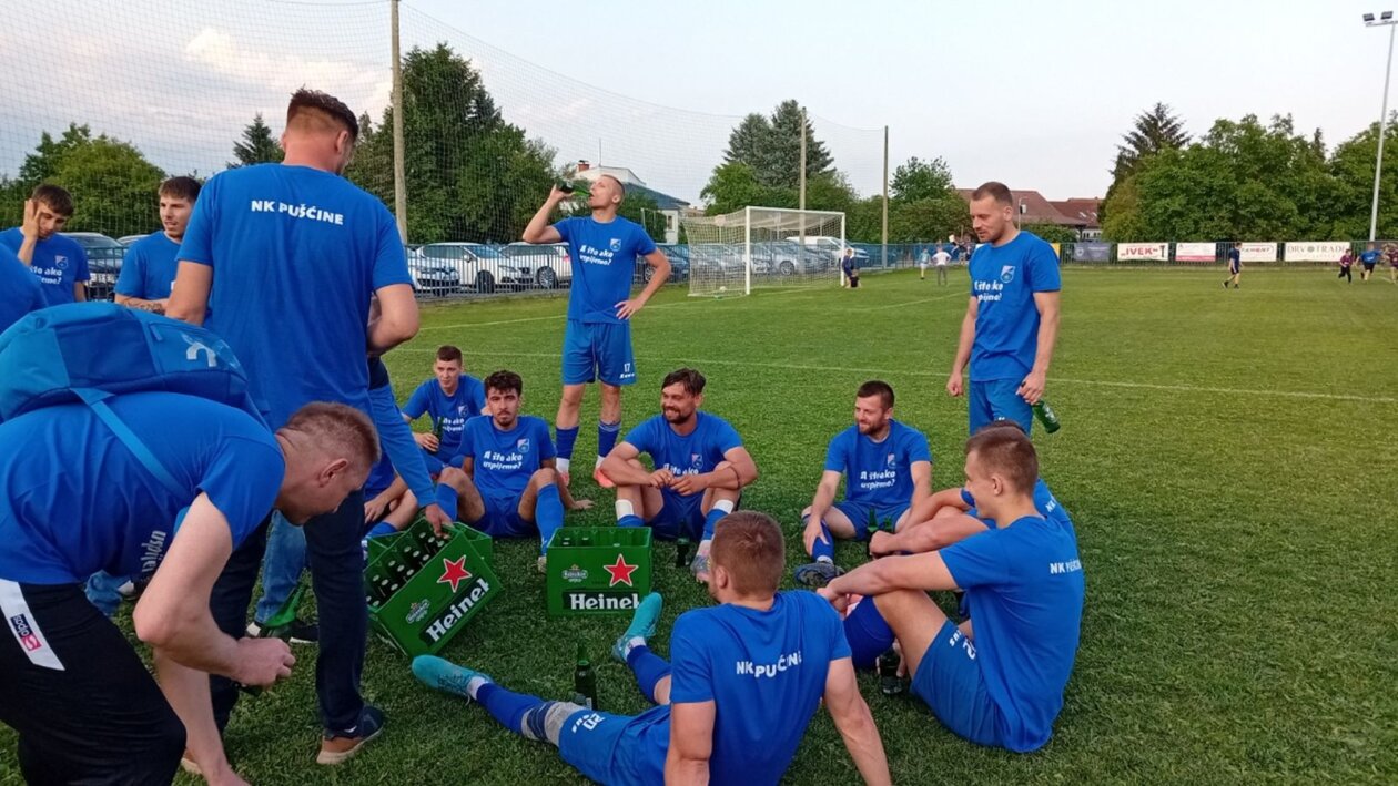 UVJERLJIVA POBJEDA NK POLETA Na oproštaju Dovečera, bograč za sve (4) UVJERLJIVA POBJEDA NK POLETA Na oproštaju Dovečera, bograč za sve (4)