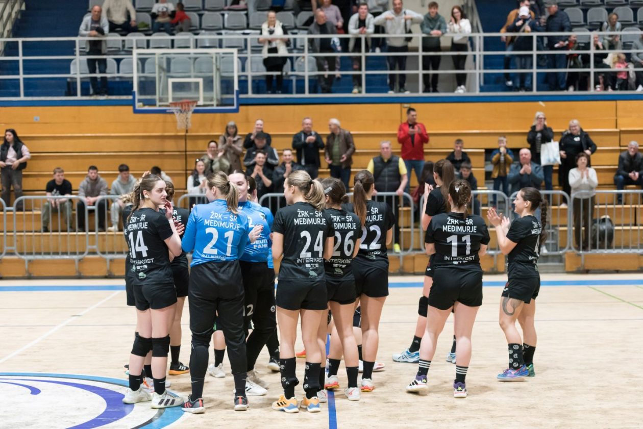 UVJERLJIVA POBJEDA Seniorke ŽRK ŠR Međimurje nadigrale Bjelovar 2 (14)