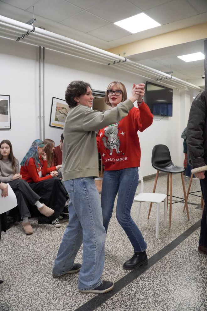 Učenici Gimnazija Josipa Slavenskog Čakovec ples pjesma (2)