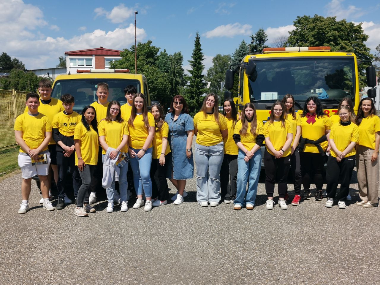 Učenici Gospodarske škole posjetili HAK i učili iz prakse (3) Učenici Gospodarske škole posjetili HAK i učili iz prakse (3)