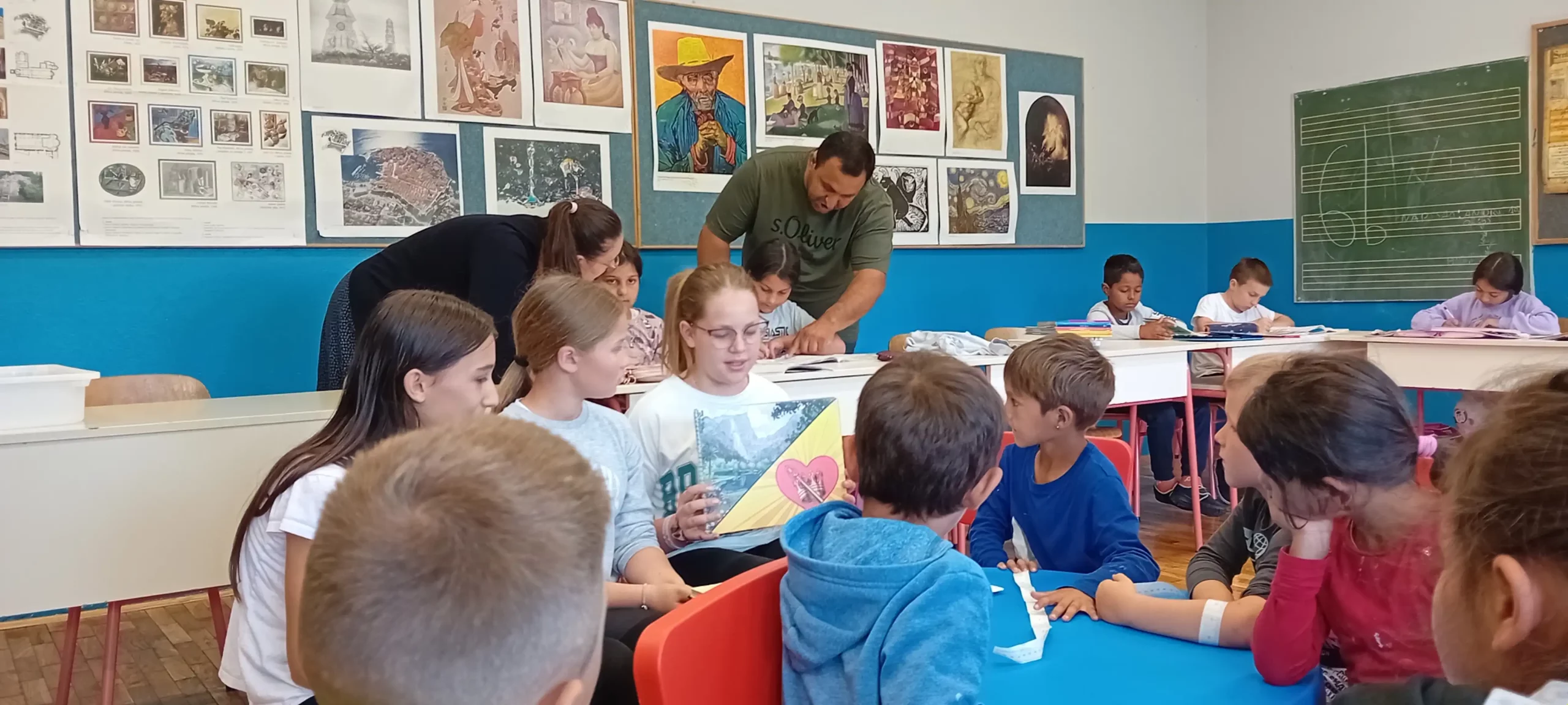 Učenici OŠ Domašinec pripovijedaju vrtićarcima (1) Učenici OŠ Domašinec pripovijedaju vrtićarcima (1)