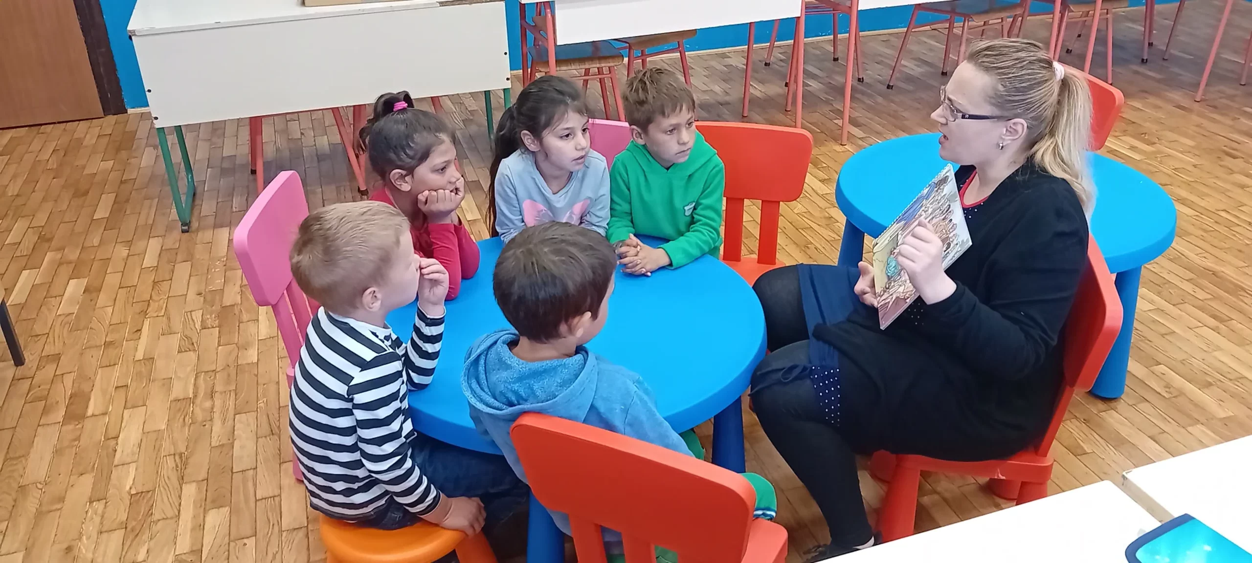 Učenici OŠ Domašinec pripovijedaju vrtićarcima (10) Učenici OŠ Domašinec pripovijedaju vrtićarcima (10)