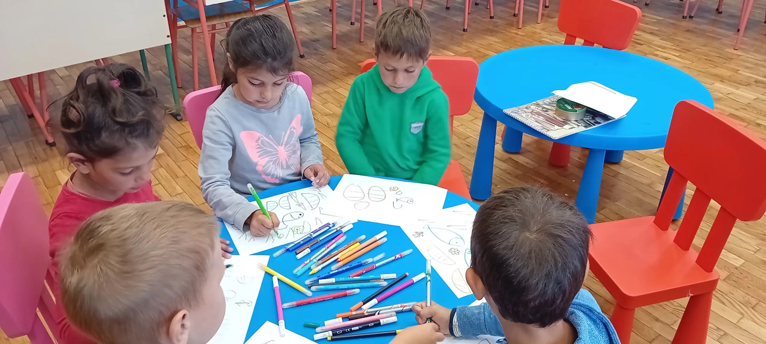 Učenici OŠ Domašinec pripovijedaju vrtićarcima (7) Učenici OŠ Domašinec pripovijedaju vrtićarcima (7)