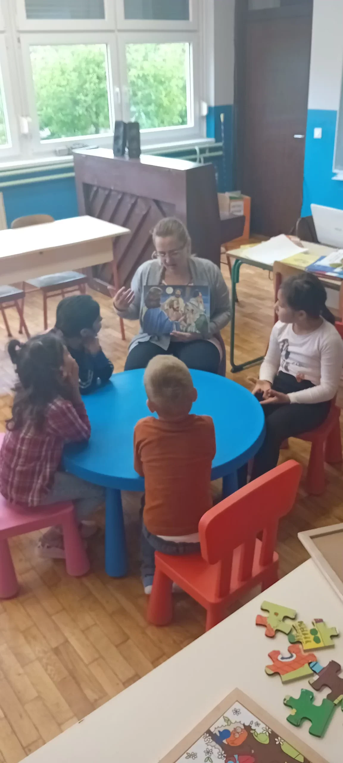 Učenici OŠ Domašinec pripovijedaju vrtićarcima (8) Učenici OŠ Domašinec pripovijedaju vrtićarcima (8)