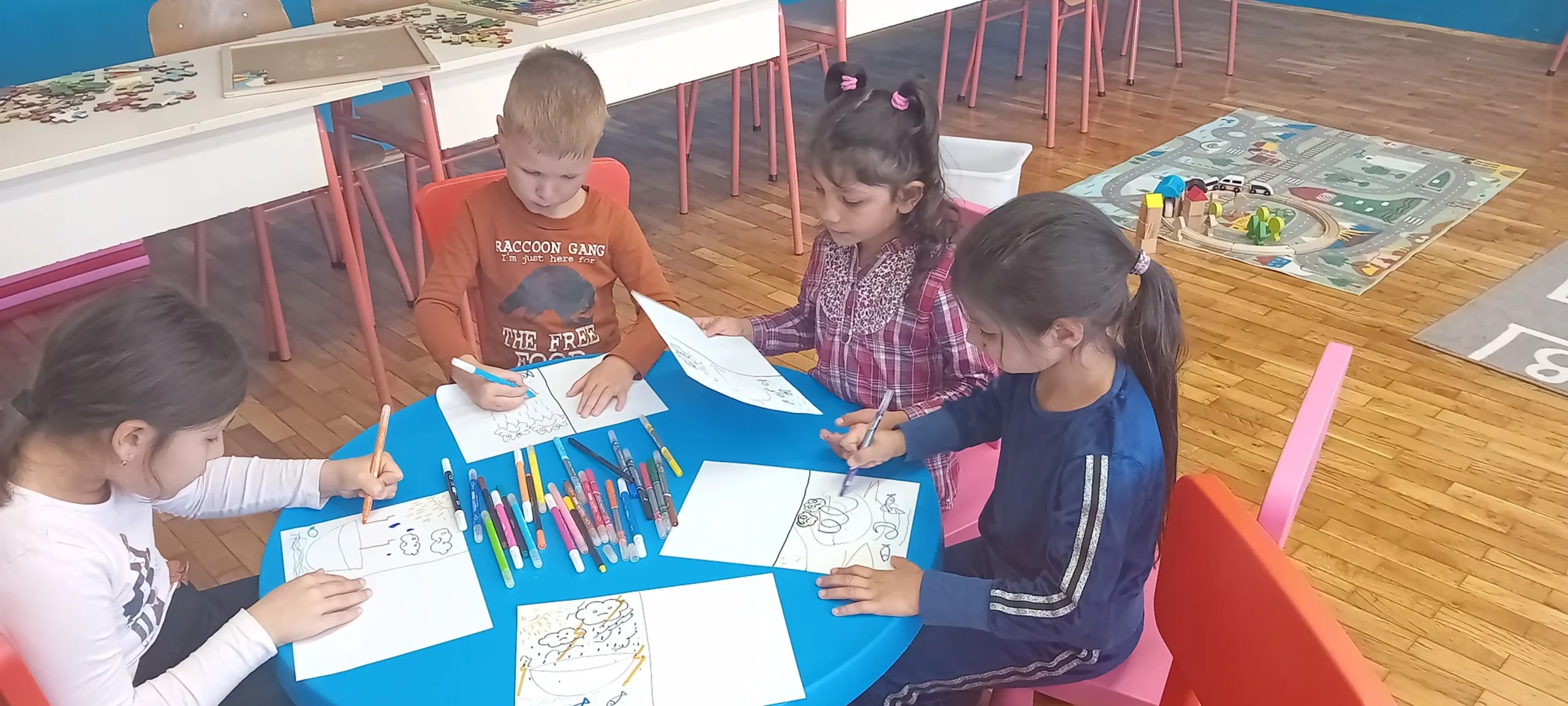 Učenici OŠ Domašinec pripovijedaju vrtićarcima (9) Učenici OŠ Domašinec pripovijedaju vrtićarcima (9)