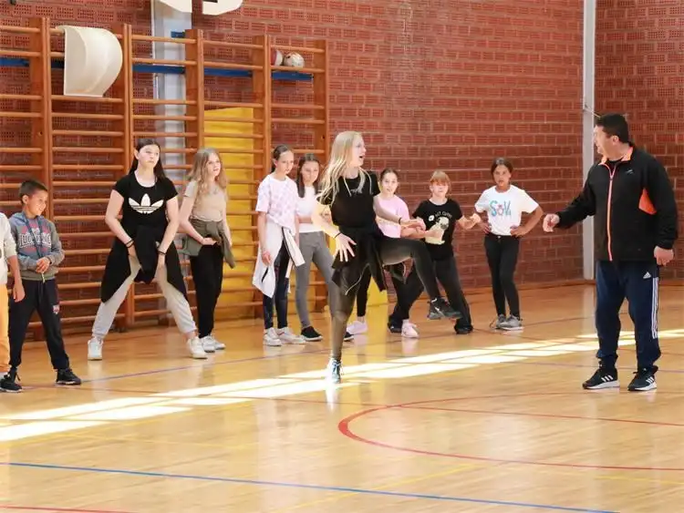 Učenici OŠ Mala Subotica posjetili PU međimursku (19) Učenici OŠ Mala Subotica posjetili PU međimursku (19)