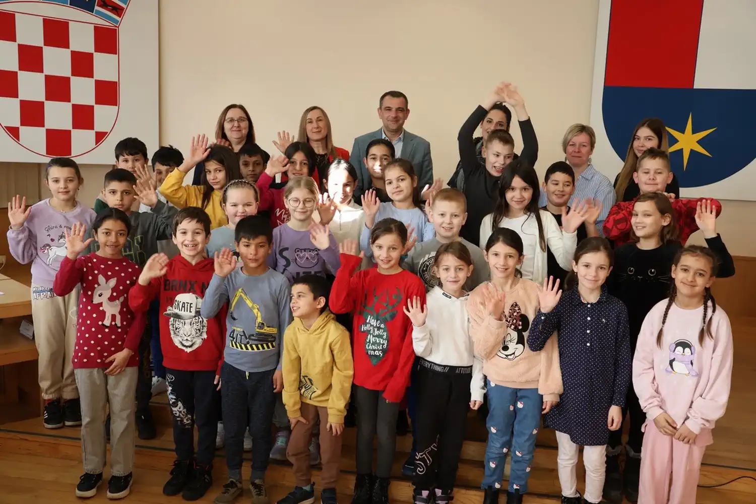 Učenici OŠ Orehovica posjetili Međimursku županiju (5) Učenici OŠ Orehovica posjetili Međimursku županiju (5)