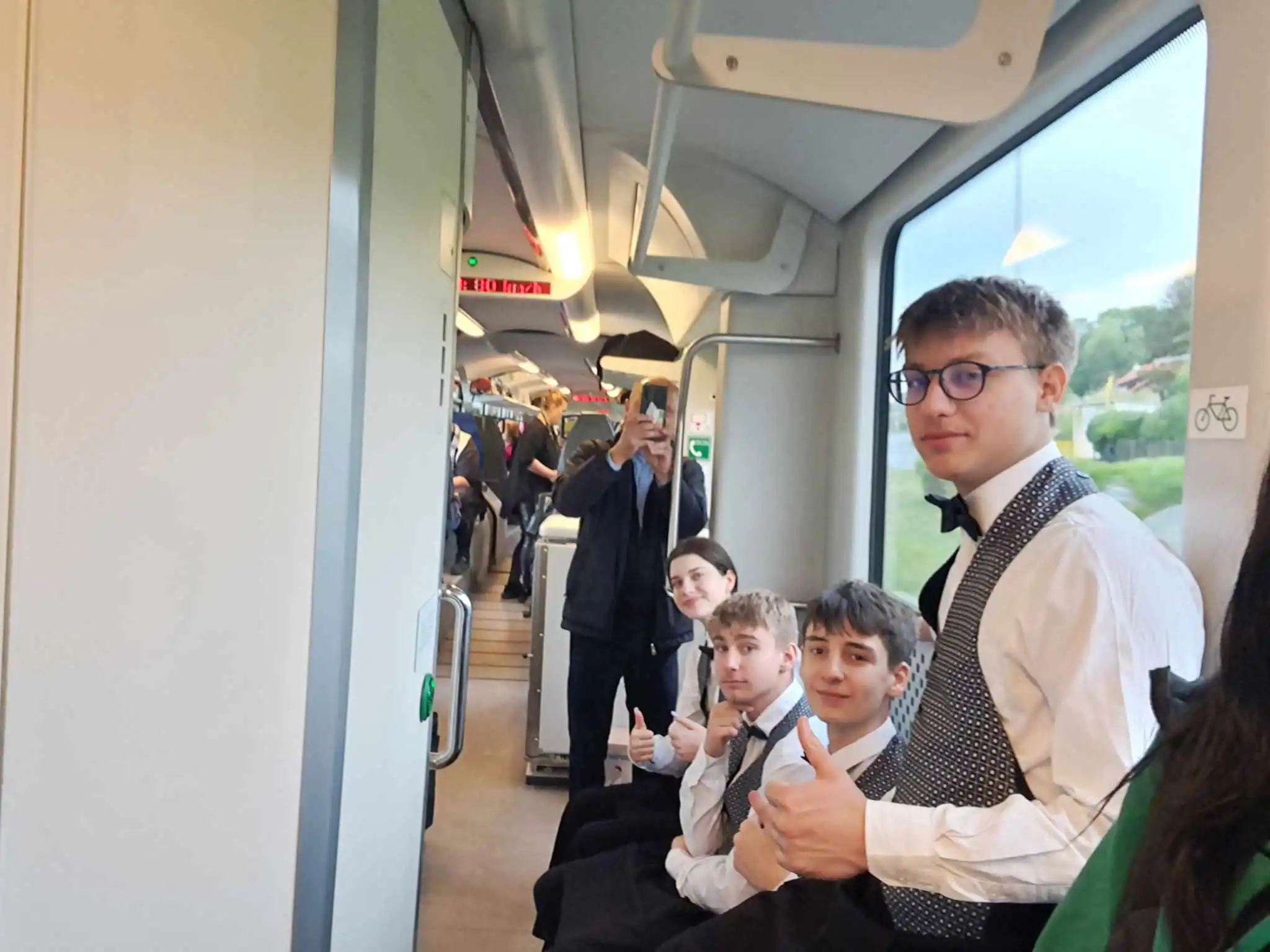 Učenici Srednje škole Prelog sudjelovali u projektu Zeleno Međimurje (2) Učenici Srednje škole Prelog sudjelovali u projektu Zeleno Međimurje (2)