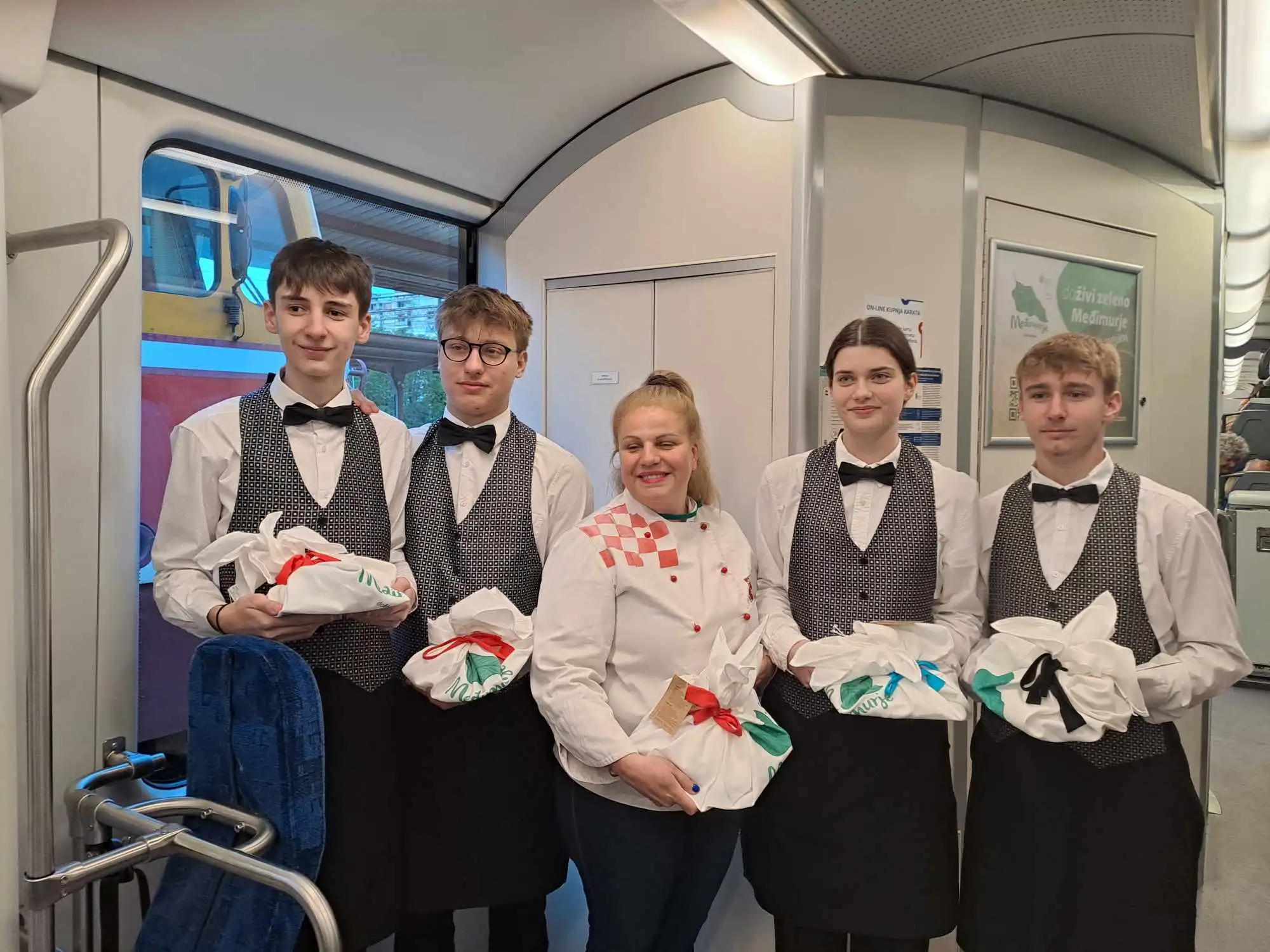 Učenici Srednje škole Prelog sudjelovali u projektu Zeleno Međimurje (4) Učenici Srednje škole Prelog sudjelovali u projektu Zeleno Međimurje (4)