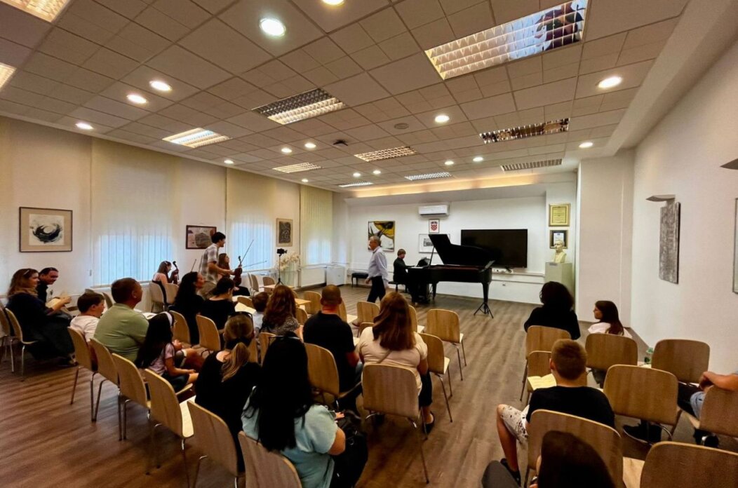 Učenici ‘UŠ Miroslav Magdalenić’ učili od vrhunskih glazbenika (2)