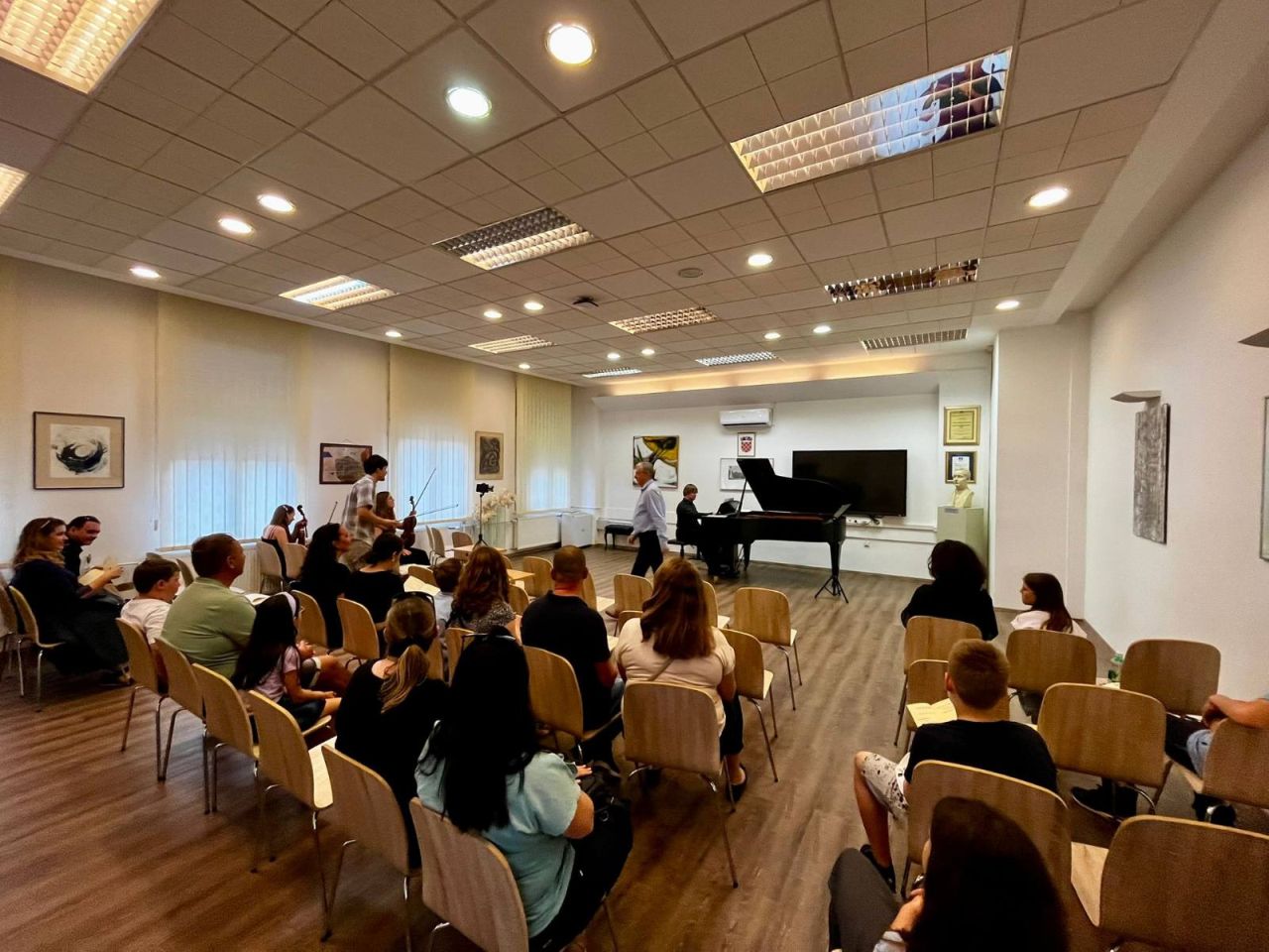 Učenici ‘UŠ Miroslav Magdalenić’ učili od vrhunskih glazbenika (2)