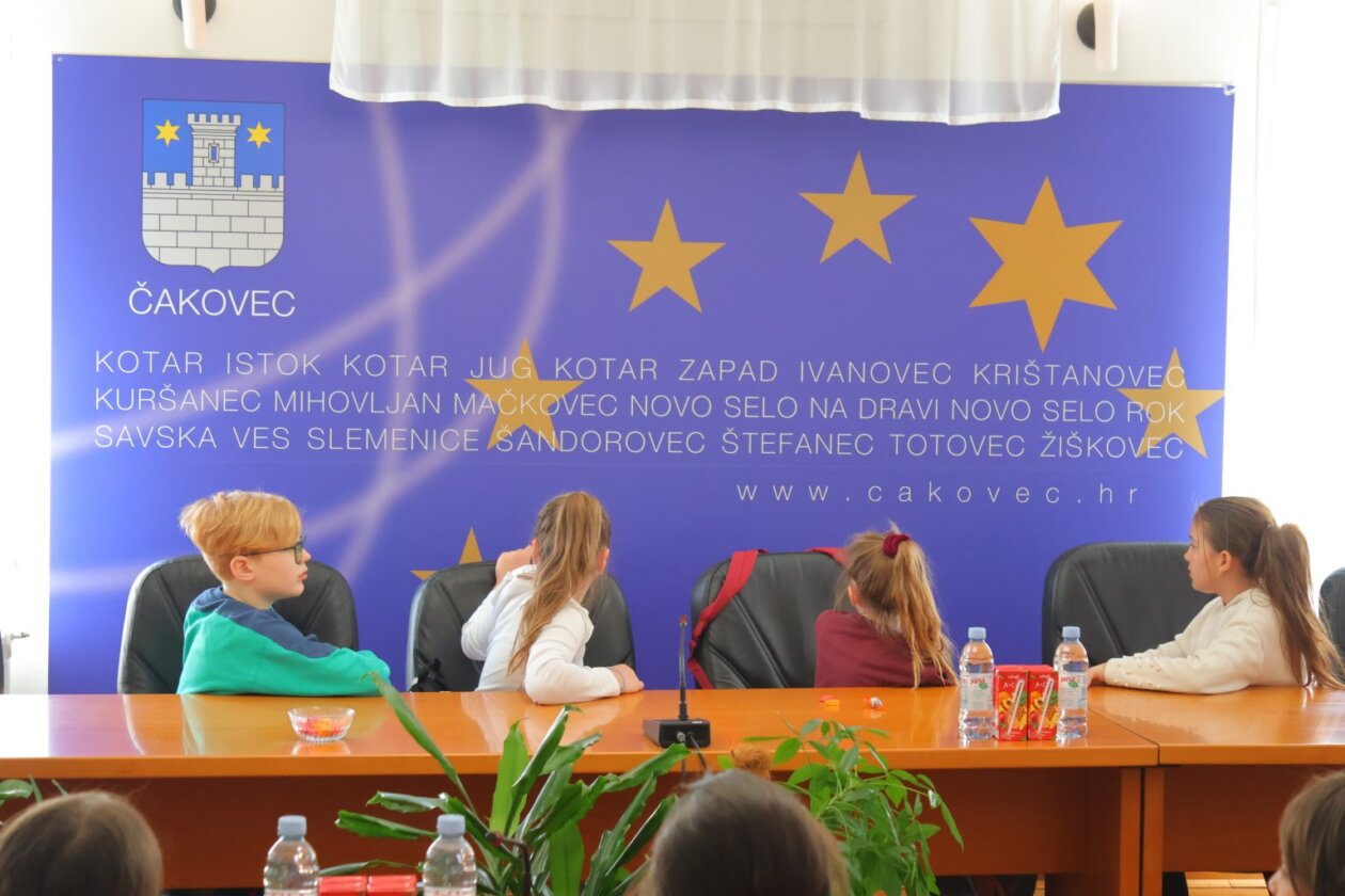 Učenici iz Pribislavca u posjetu gradonačelnici Cividini (14)