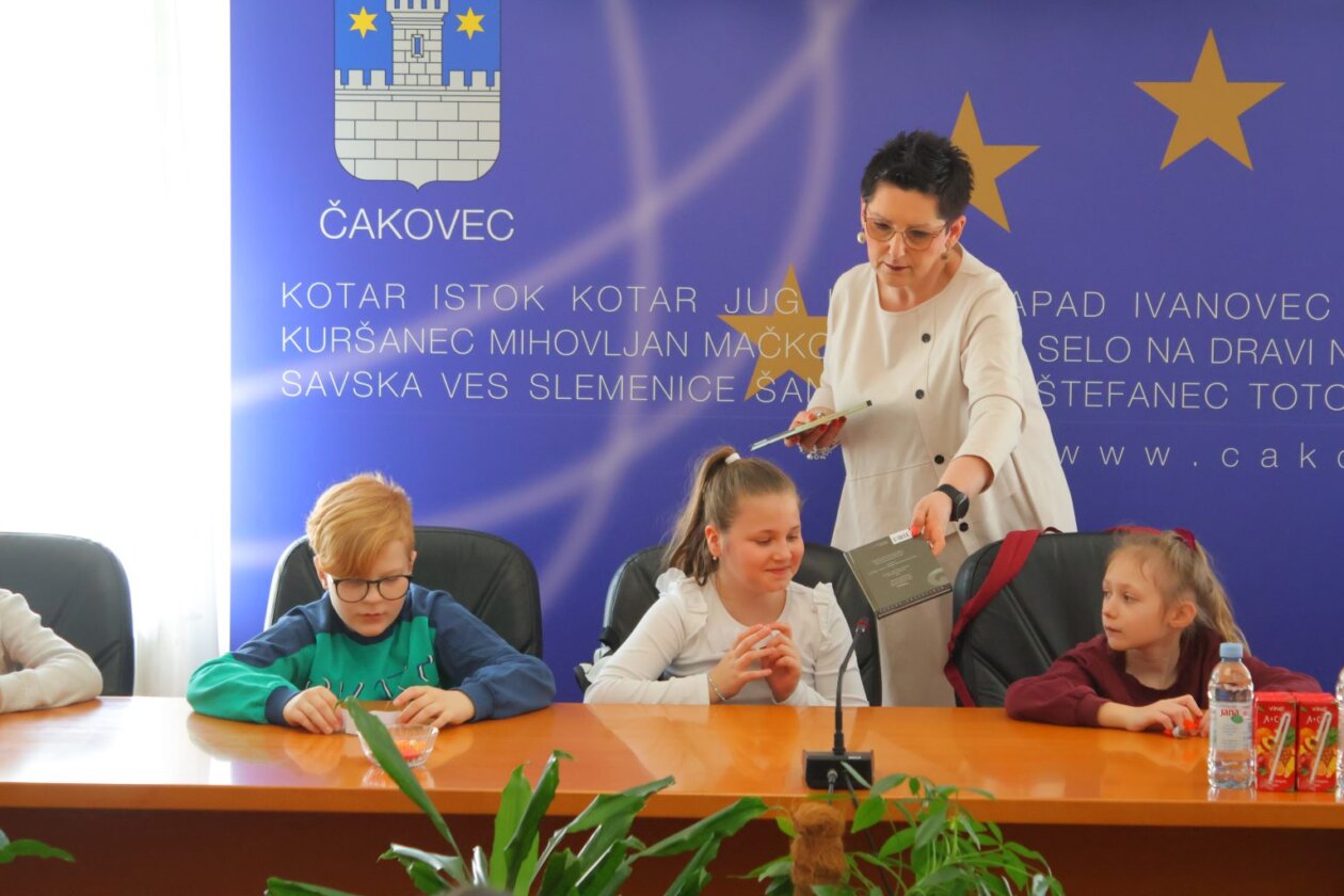 Učenici iz Pribislavca u posjetu gradonačelnici Cividini (16)