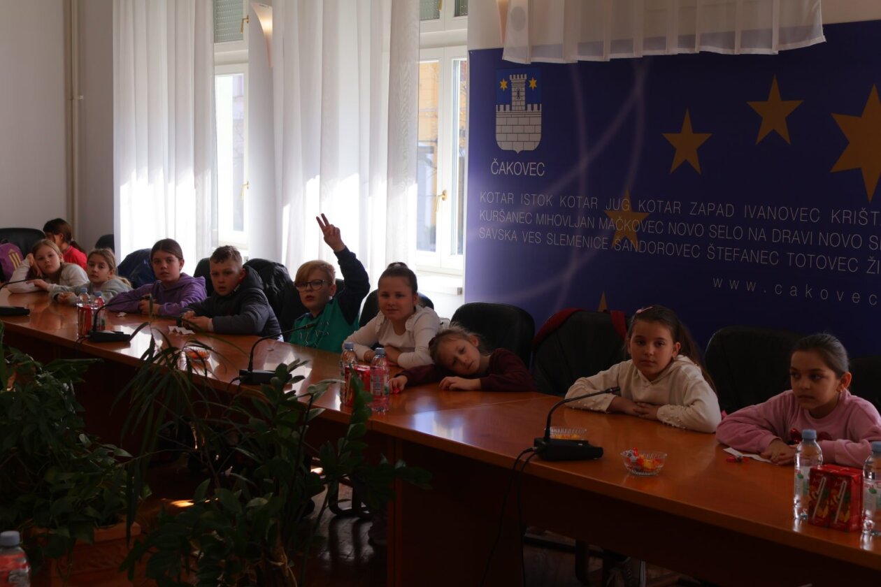 Učenici iz Pribislavca u posjetu gradonačelnici Cividini (8)