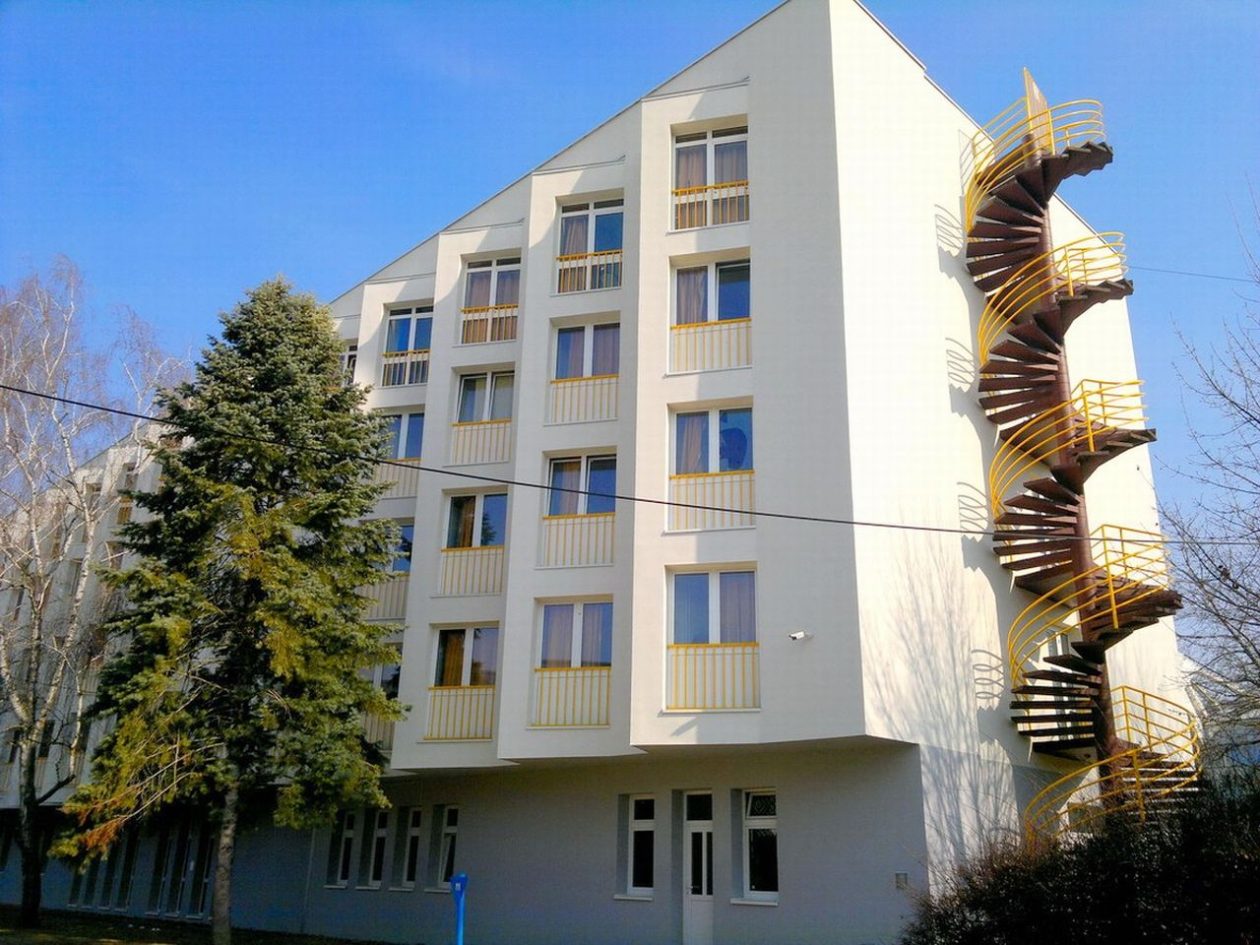 Učenički dom Graditeljske škole Čk (2)