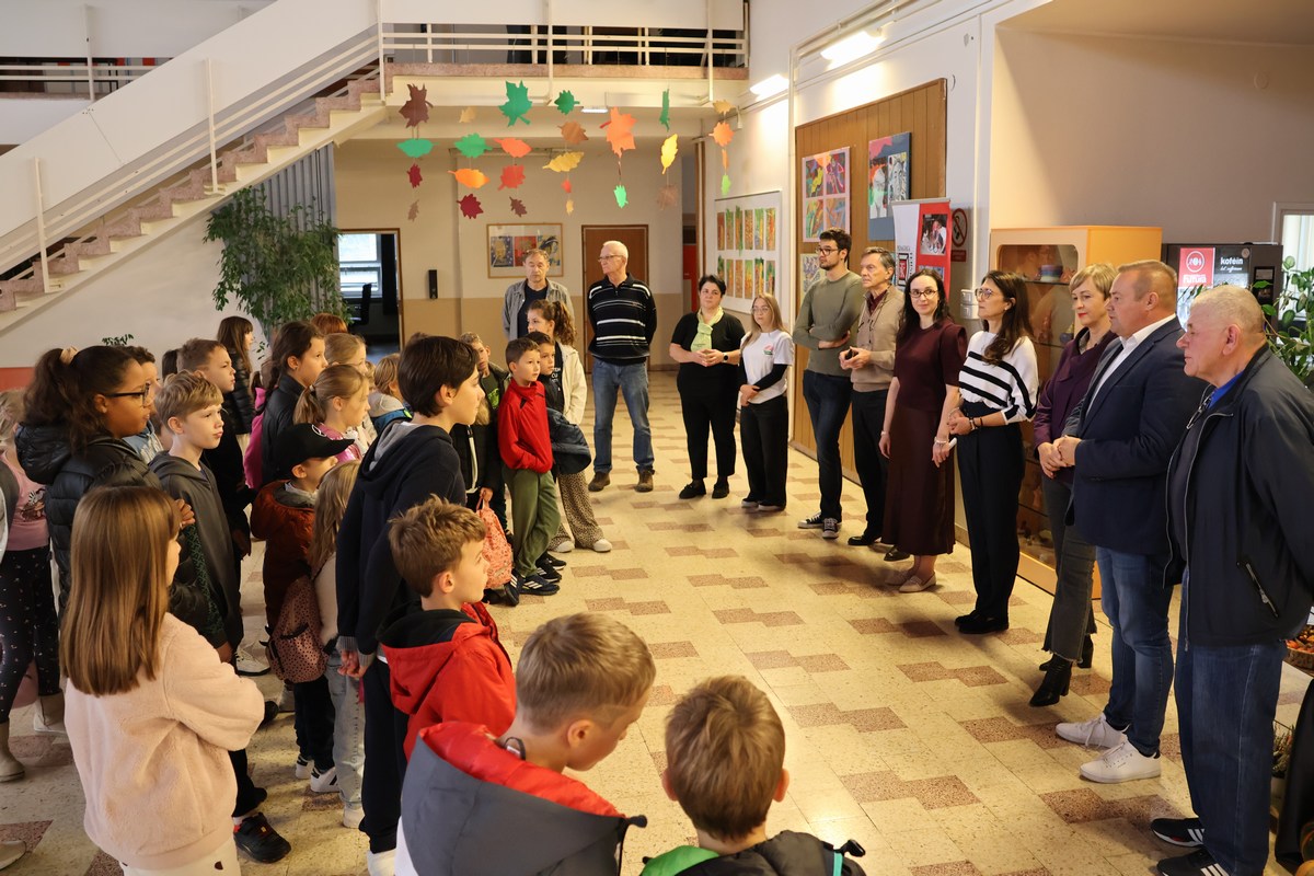 Učenje kroz igru (1) Učenje kroz igru (1)