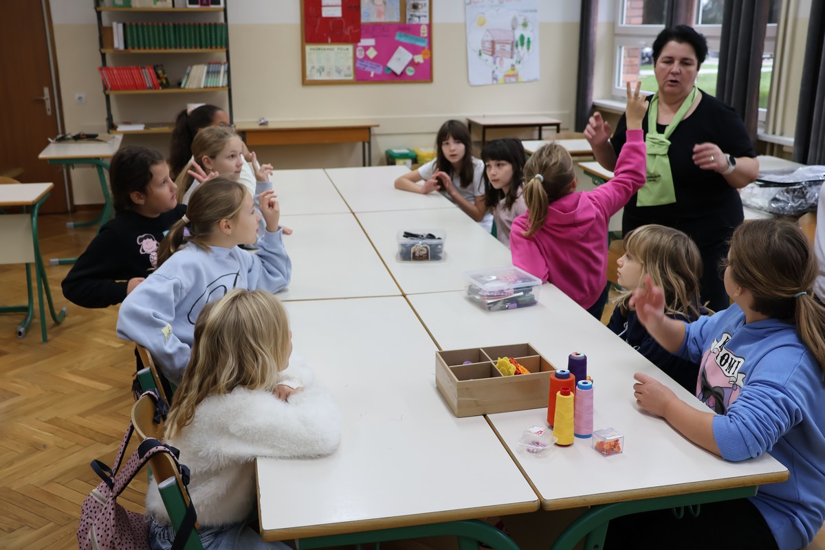 Učenje kroz igru (9) Učenje kroz igru (9)