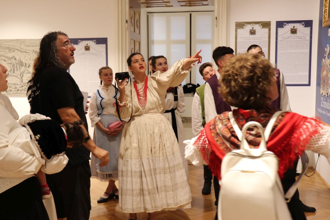 Udruga Hrvati iz Mađarske u posjetu Čakovcu i Starom gradu (6)