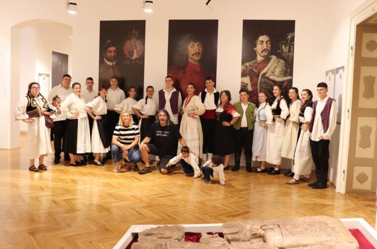 Udruga Hrvati iz Mađarske u posjetu Čakovcu i Starom gradu (9)