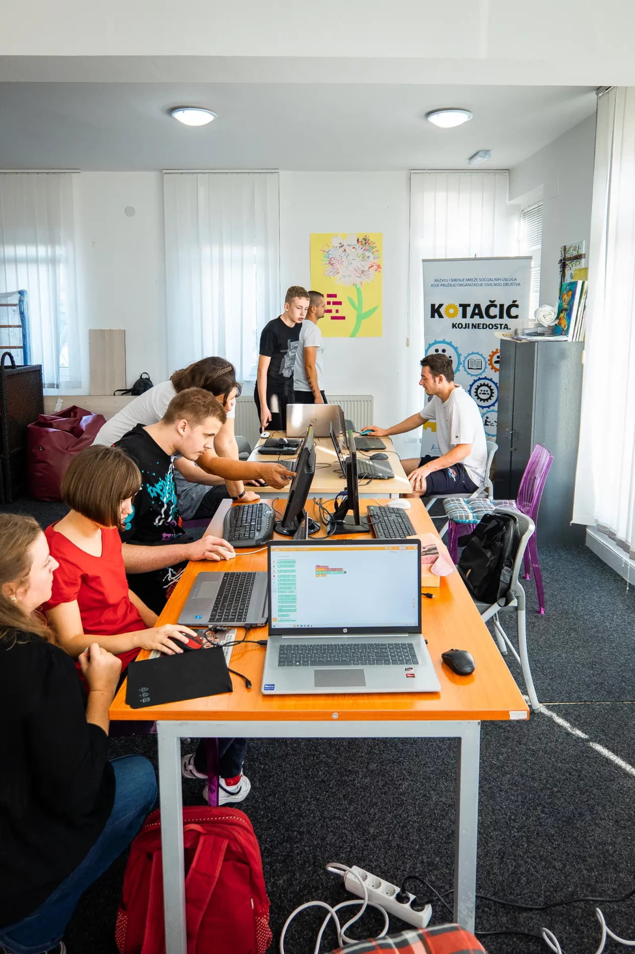 Udruga Pogled, materijali autizam (10)