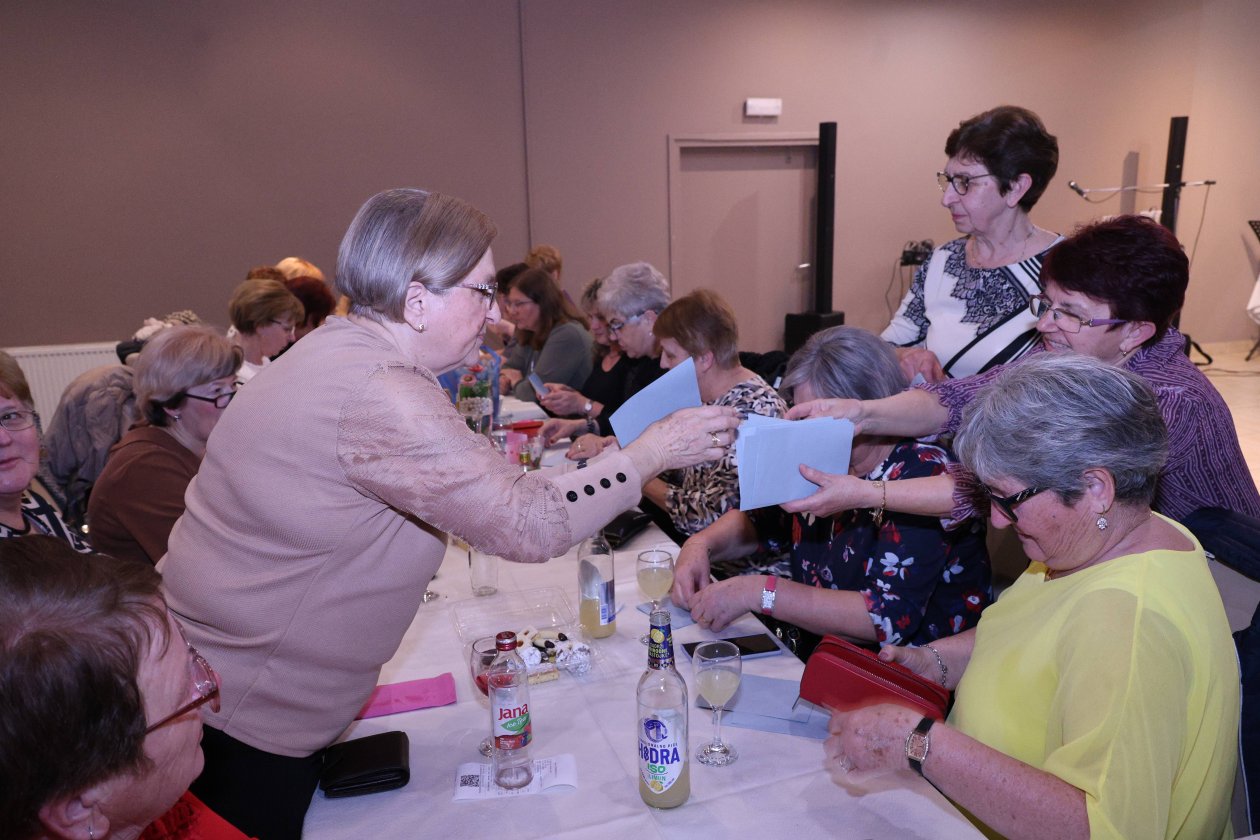 Udruga Priločko srce – dan žena 2025 (30) Udruga Priločko srce – dan žena 2025 (30)