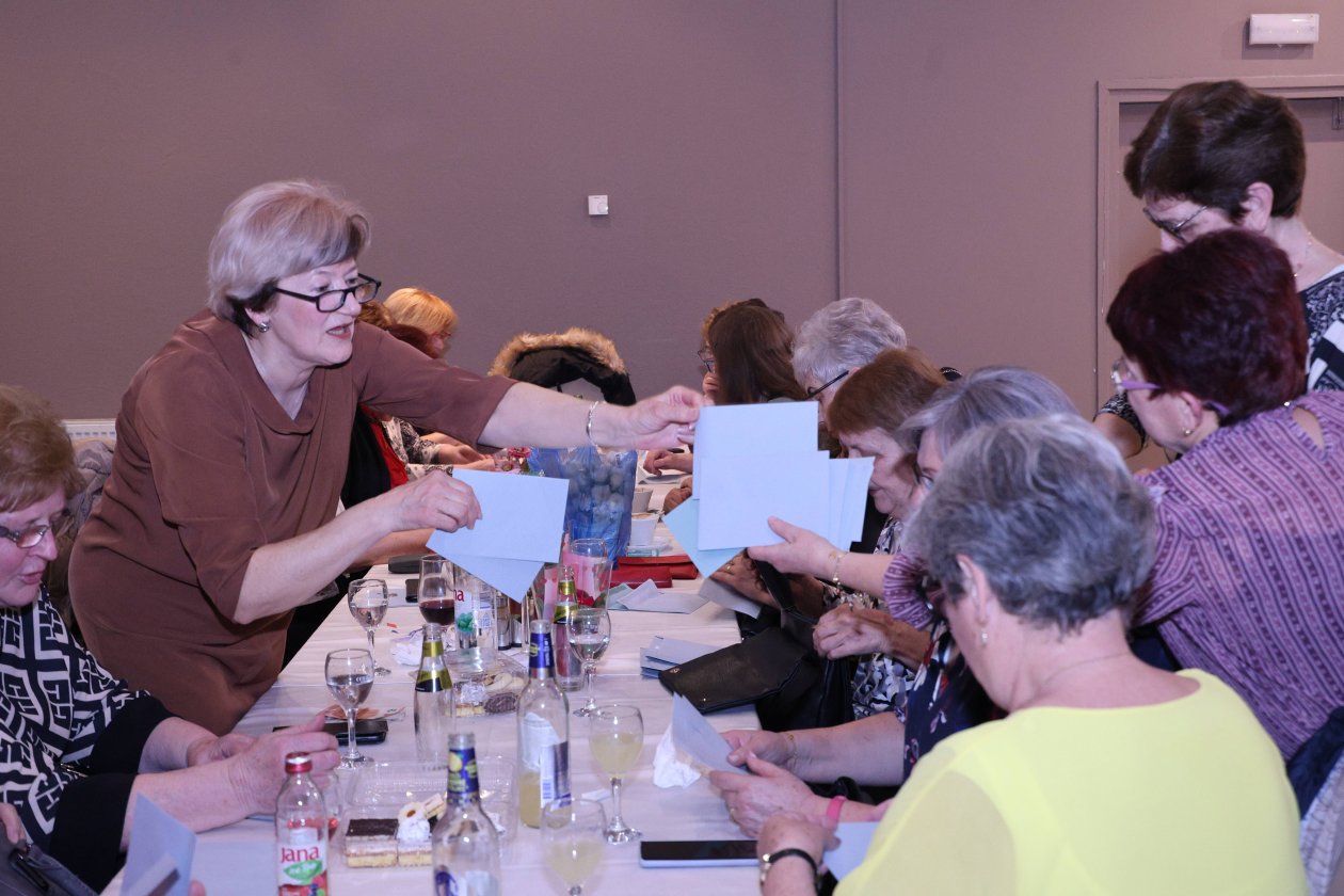 Udruga Priločko srce – dan žena 2025 (31) Udruga Priločko srce – dan žena 2025 (31)